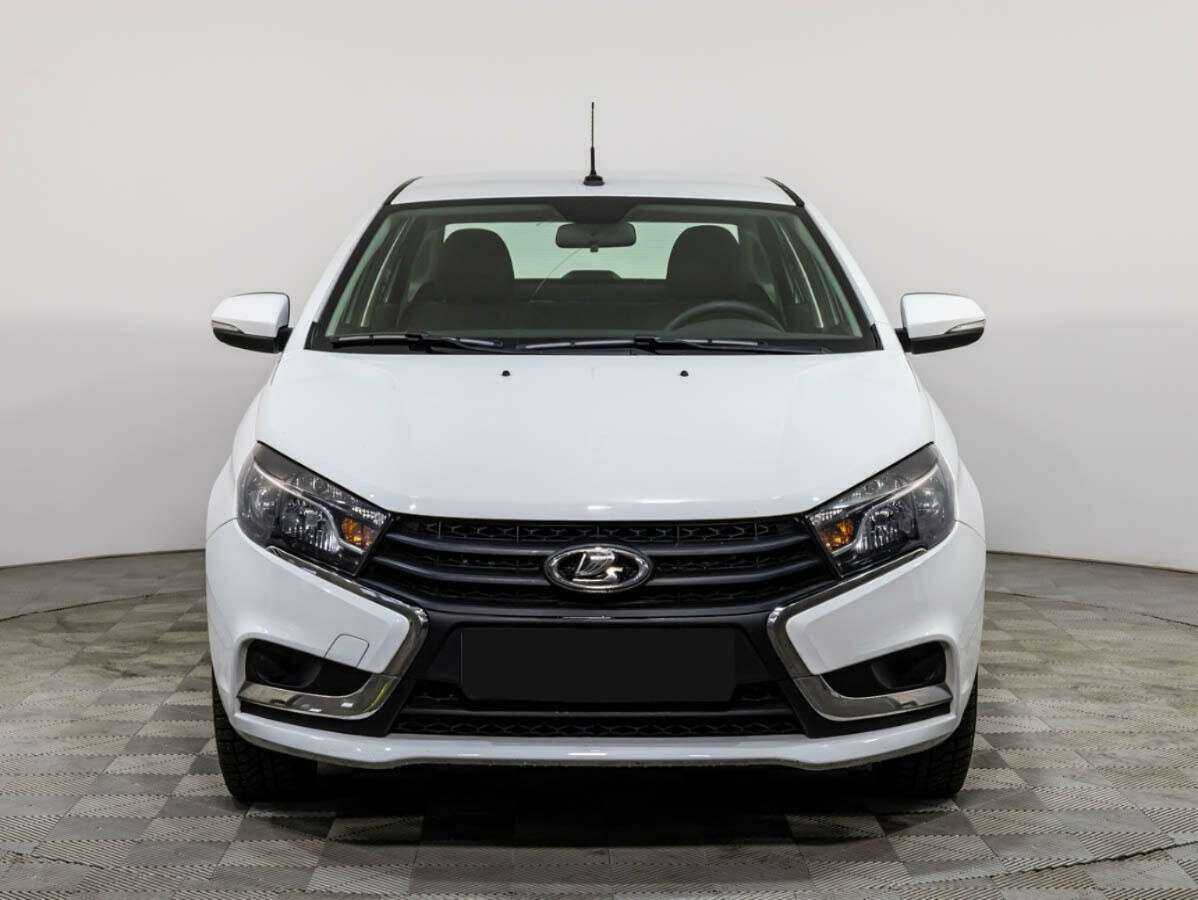 Lada (ВАЗ) Vesta, 2022 - фото №2