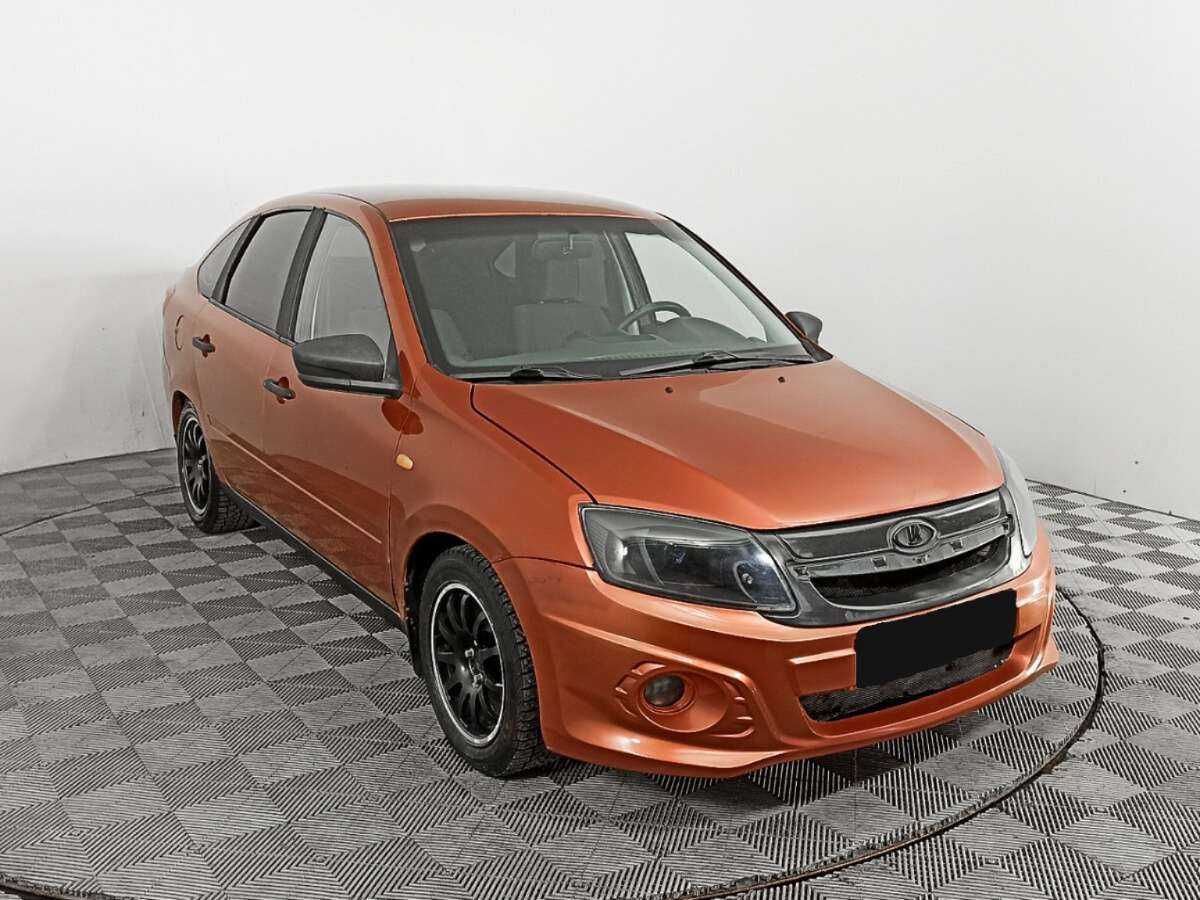 Lada (ВАЗ) Granta, 2015 - фото №3