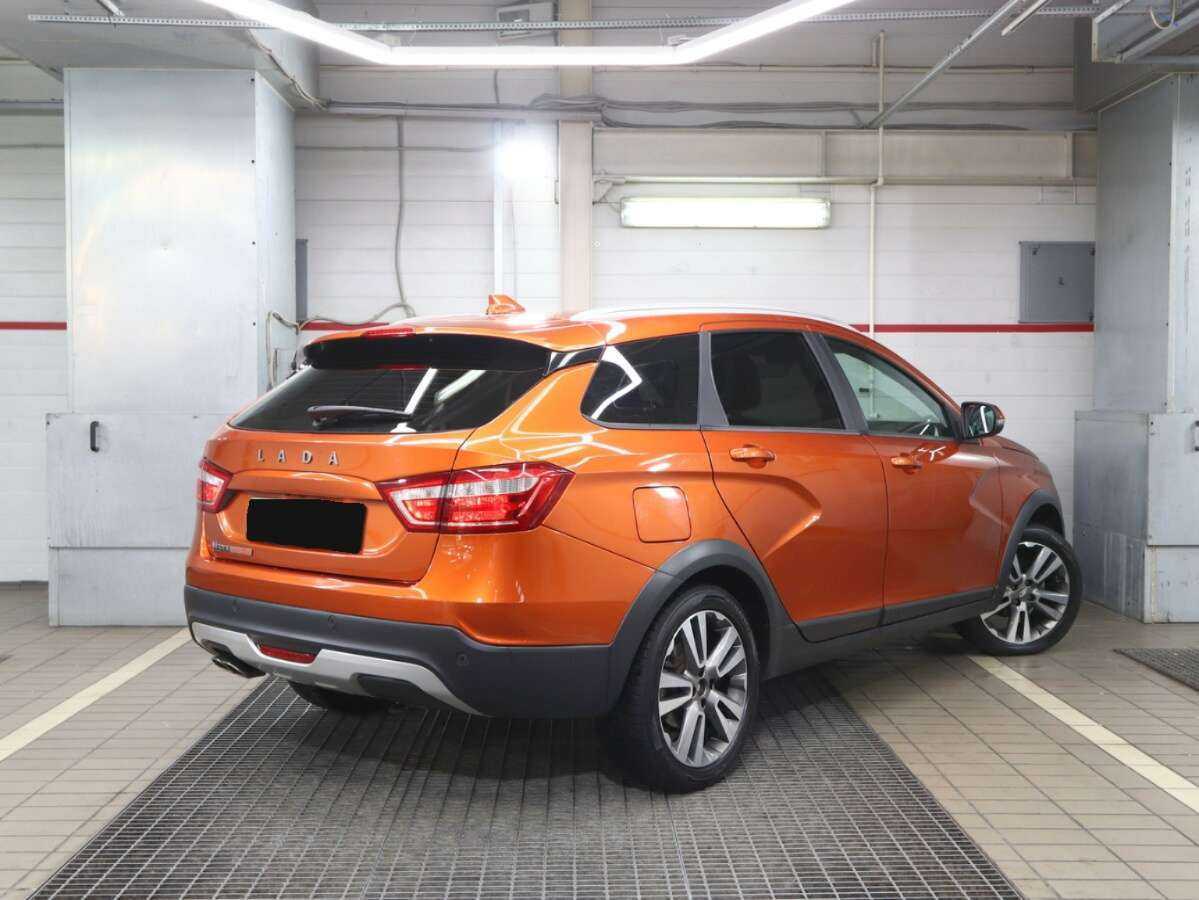 Lada (ВАЗ) Vesta SW, 2021 - фото №3